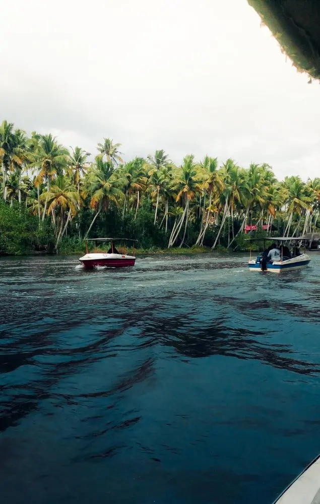 Let your dream set sail🌅⛵

Snapped & edited by @Kaustav 

Posted via @cloutfeed