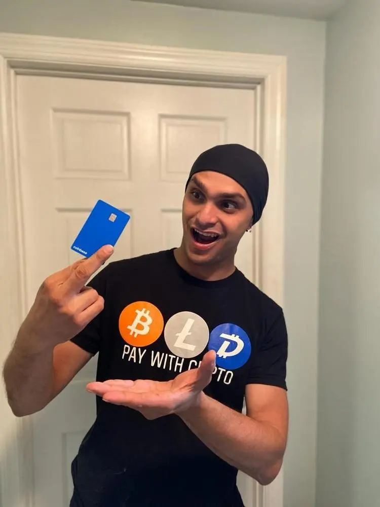 My @coinbase card arrived. NOW I CAN SPEND CRYPTO ON PURCHASES AND EARN 4% BACK WITH $XLM WOW! THANK YOU