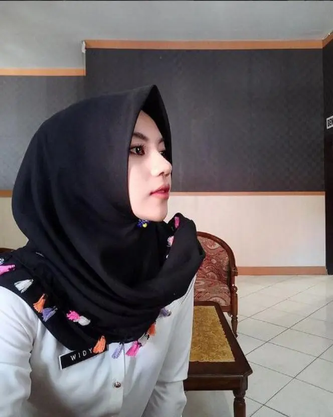 PNS Cantik ❤️
Wonderful Indonesia 🇲🇨