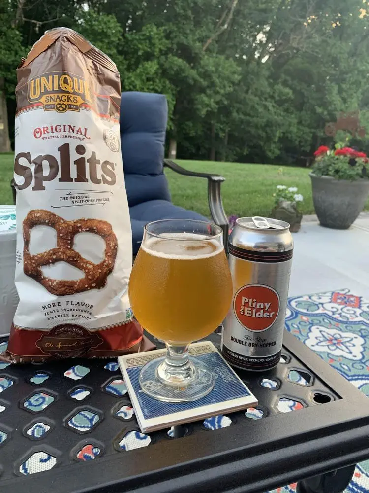 When you have a case of the Monday’s….
and a case of pretzels….and a case of beer. 😁❤️🥨