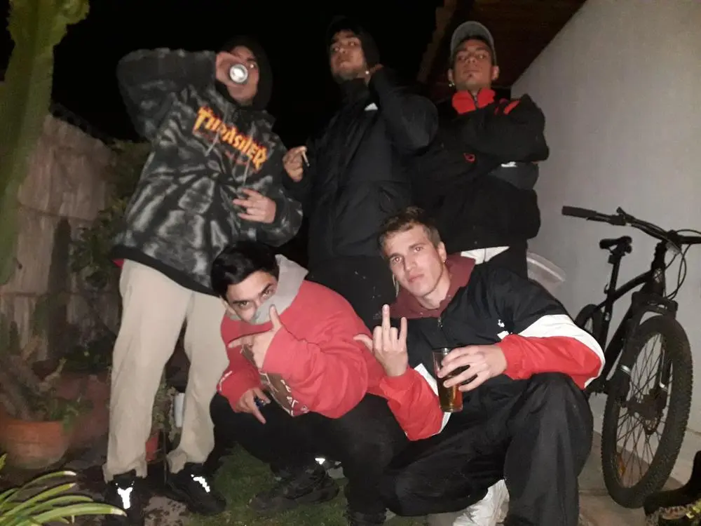 I will fulfill my goal, apart from being a juggler I am a music producer, you can see more of my content on isntagram, I will be one of the great influences of the musical world and I will upload together with bitclout ... follow me and invest💎💎💎♠️♦️