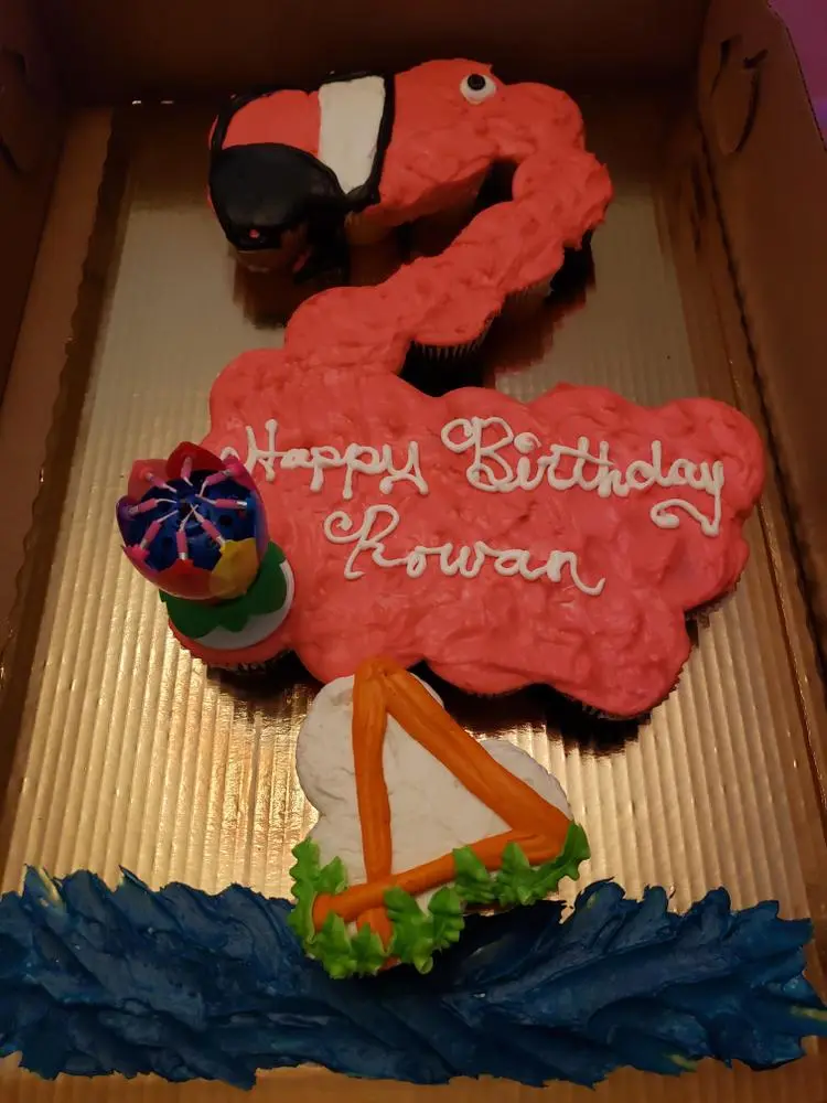 Flamingo birthday cake for my 7 y/o